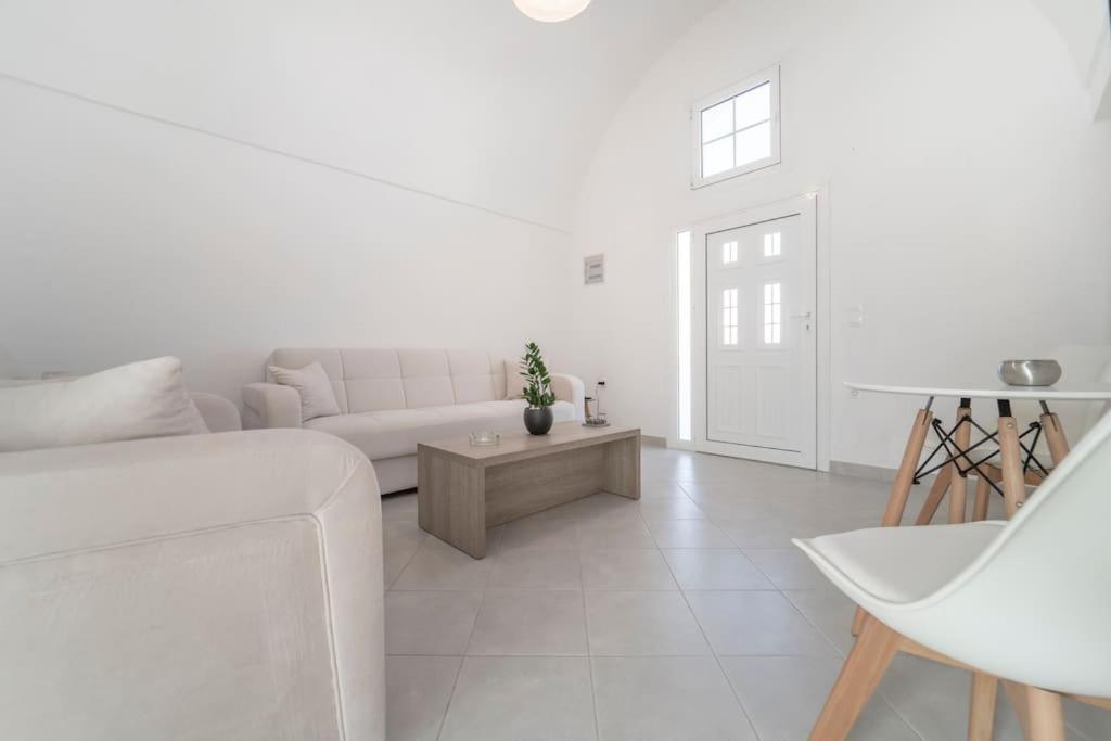 Yann House Imerovigli Bagian luar foto
